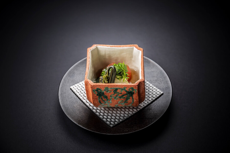 Kaiseki | Maetomo Japanese cuisine Kaiseki & Sushi